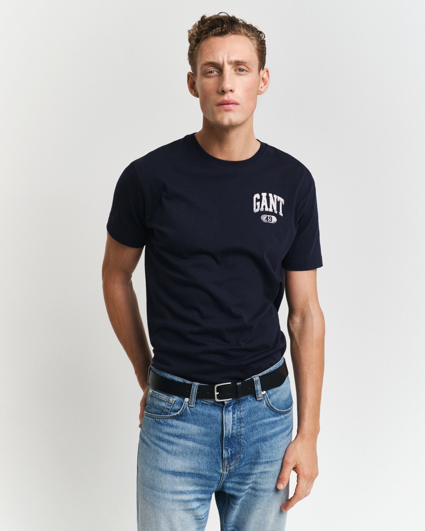 GANT 49 Arch Graphic T-Shirt