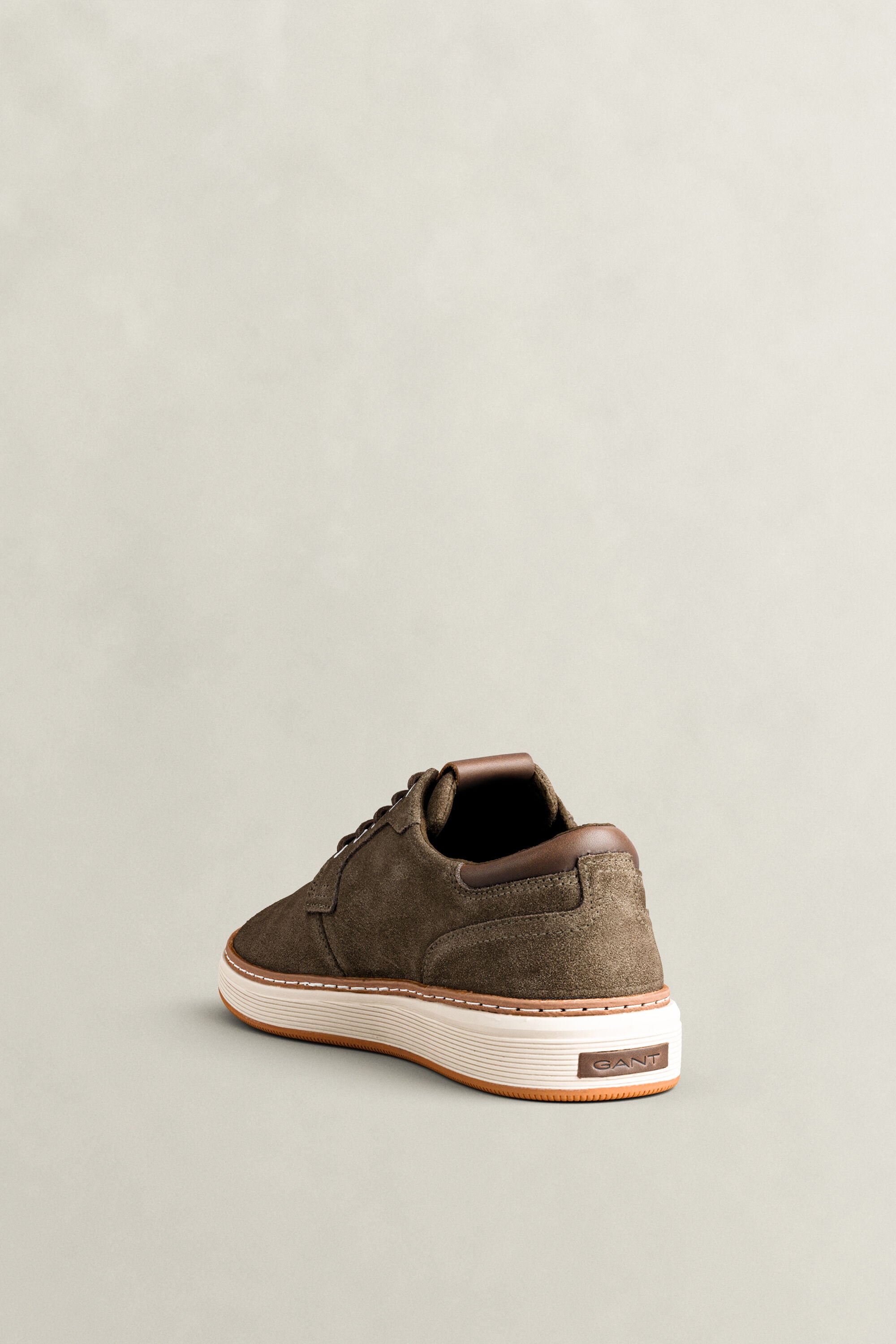 Wenprep Sneaker aus Veloursleder