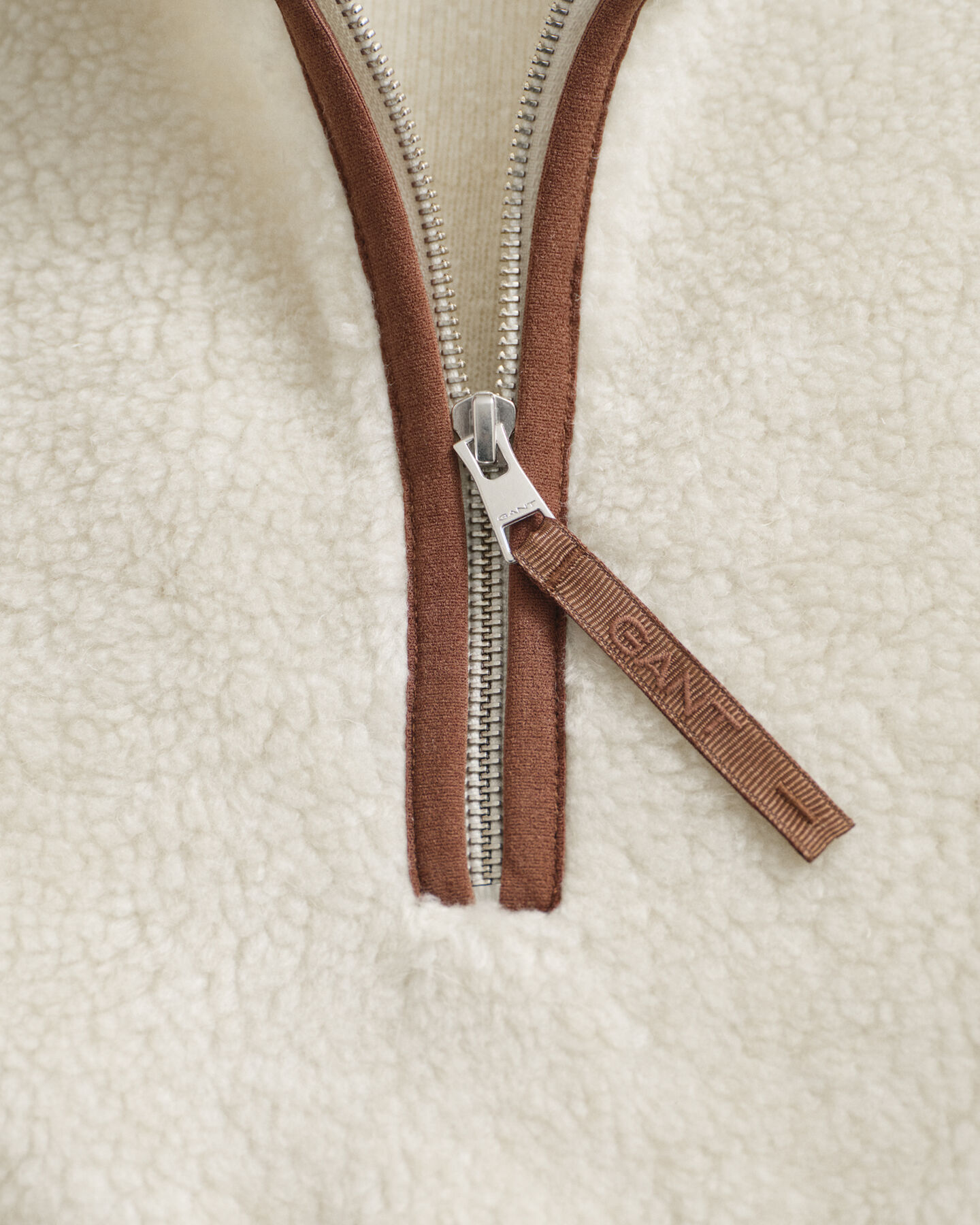 Fleeceshirt mit Reißverschlusskragen