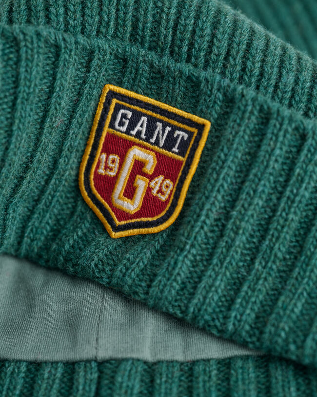 Woll Beanie mit Badge