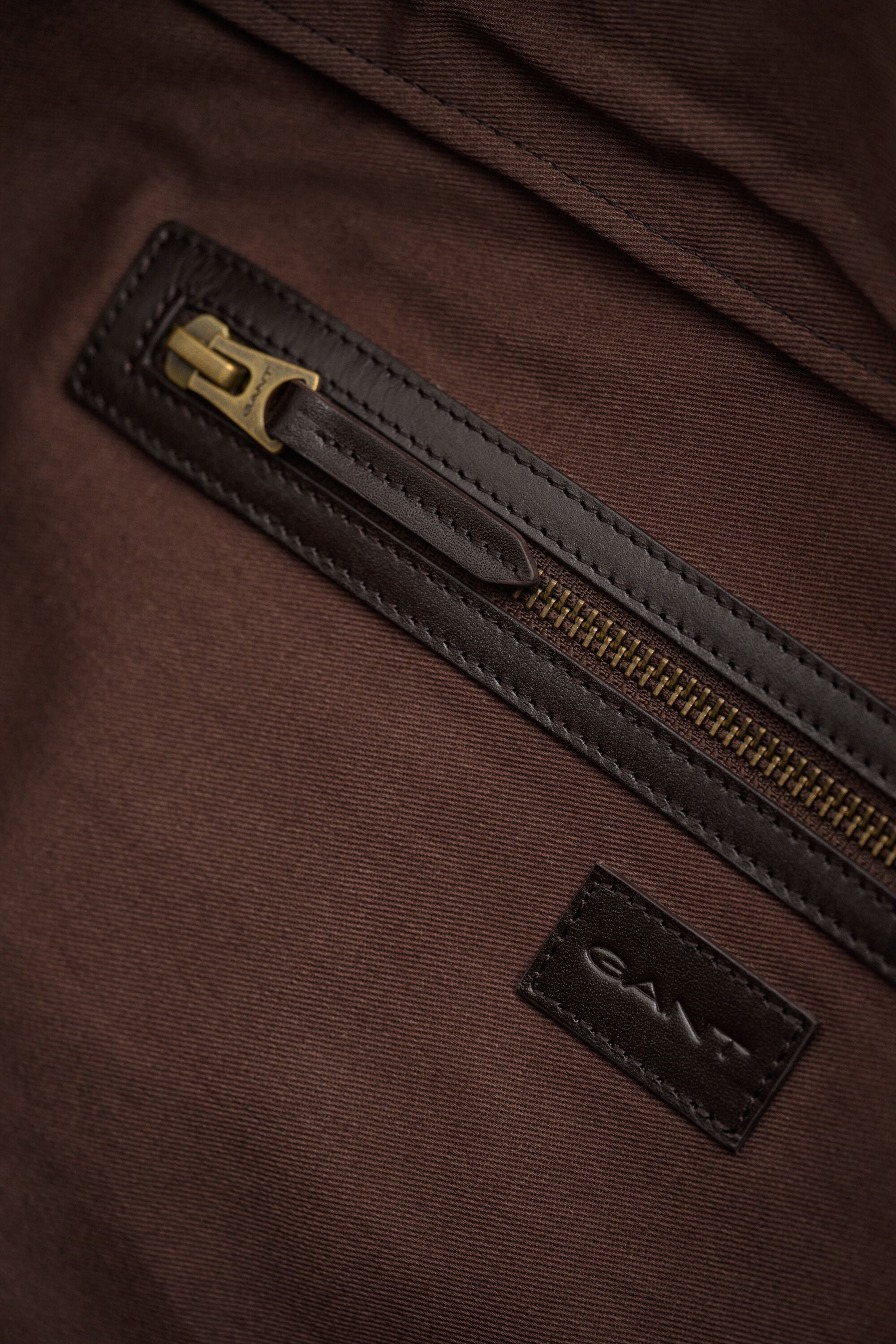 Duffel Bag aus Veloursleder