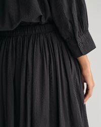 Seersucker Pull-On Rock mit Streifen