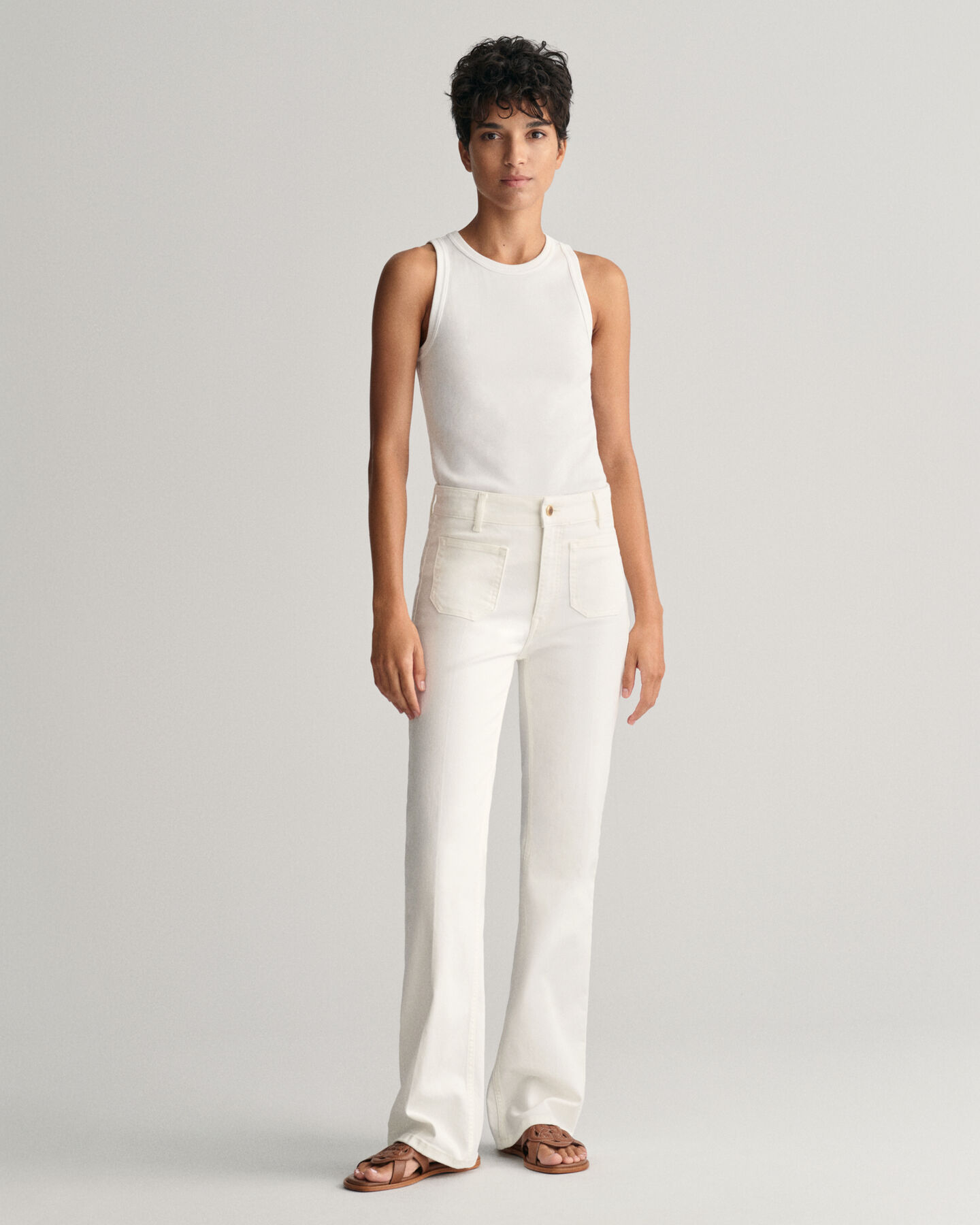 Wei&szlig;e Slim Fit Schlagjeans