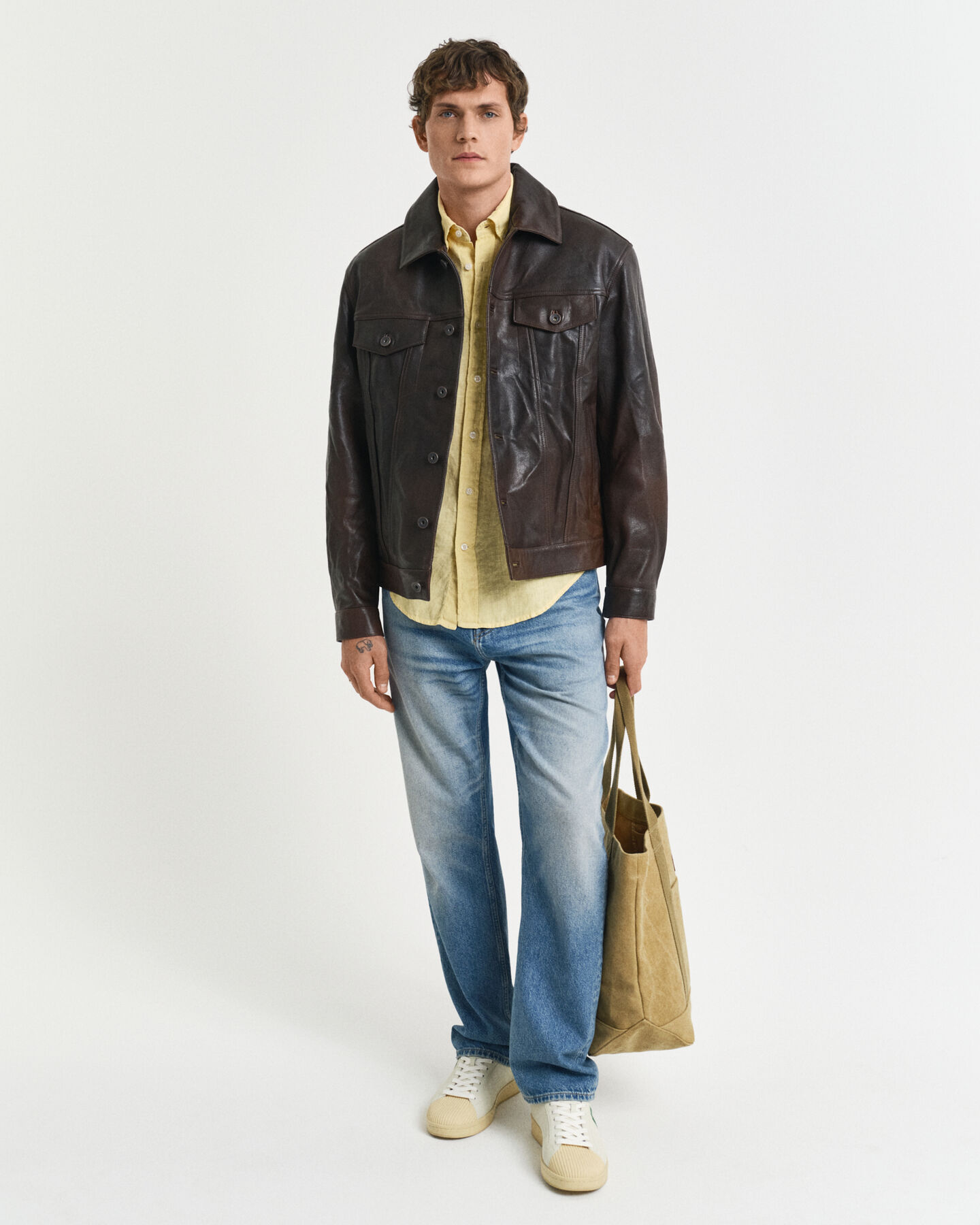 St&uuml;ckgef&auml;rbtes Regular Fit Leinen Kurzarmhemd