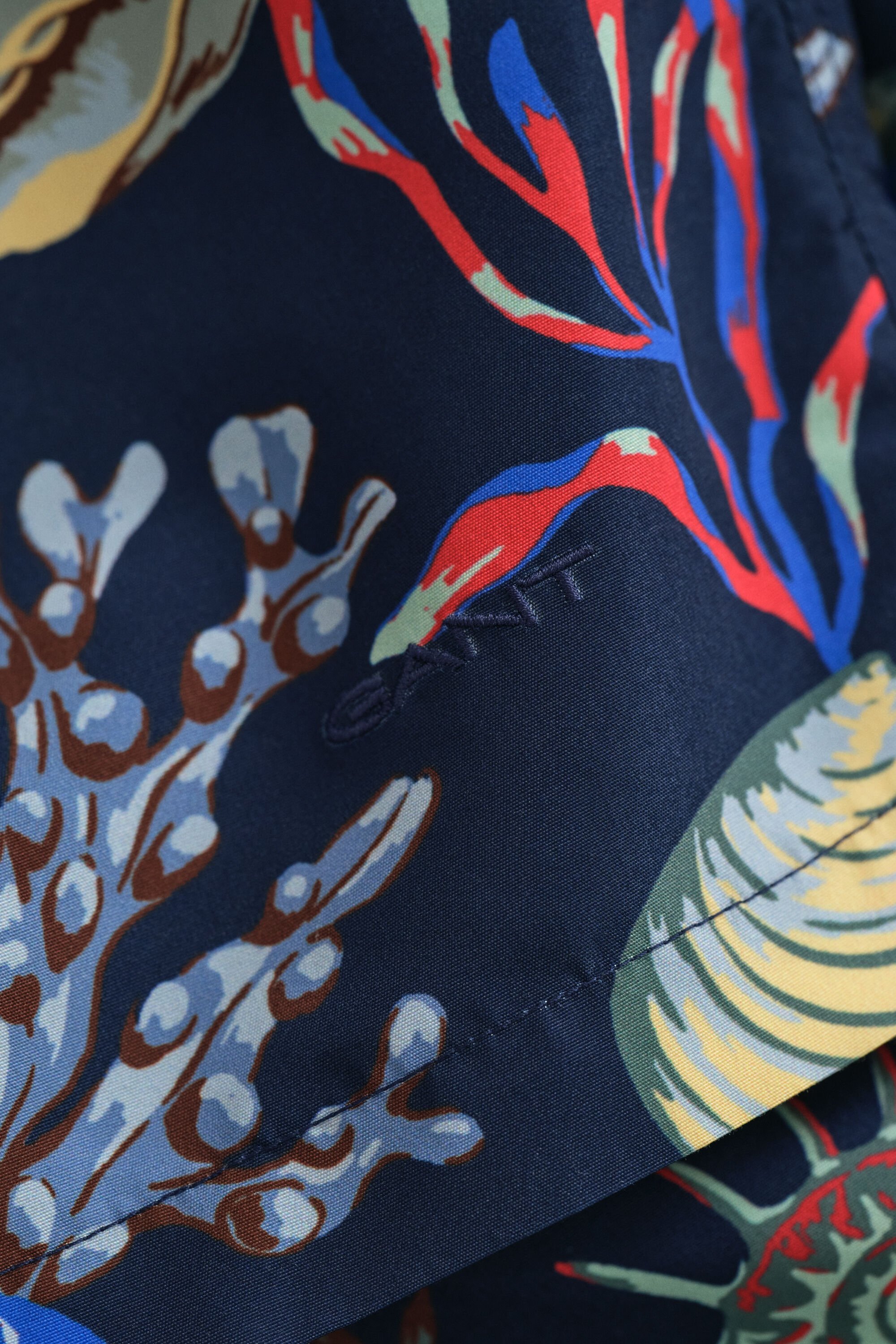 Badeshorts mit Algenprint