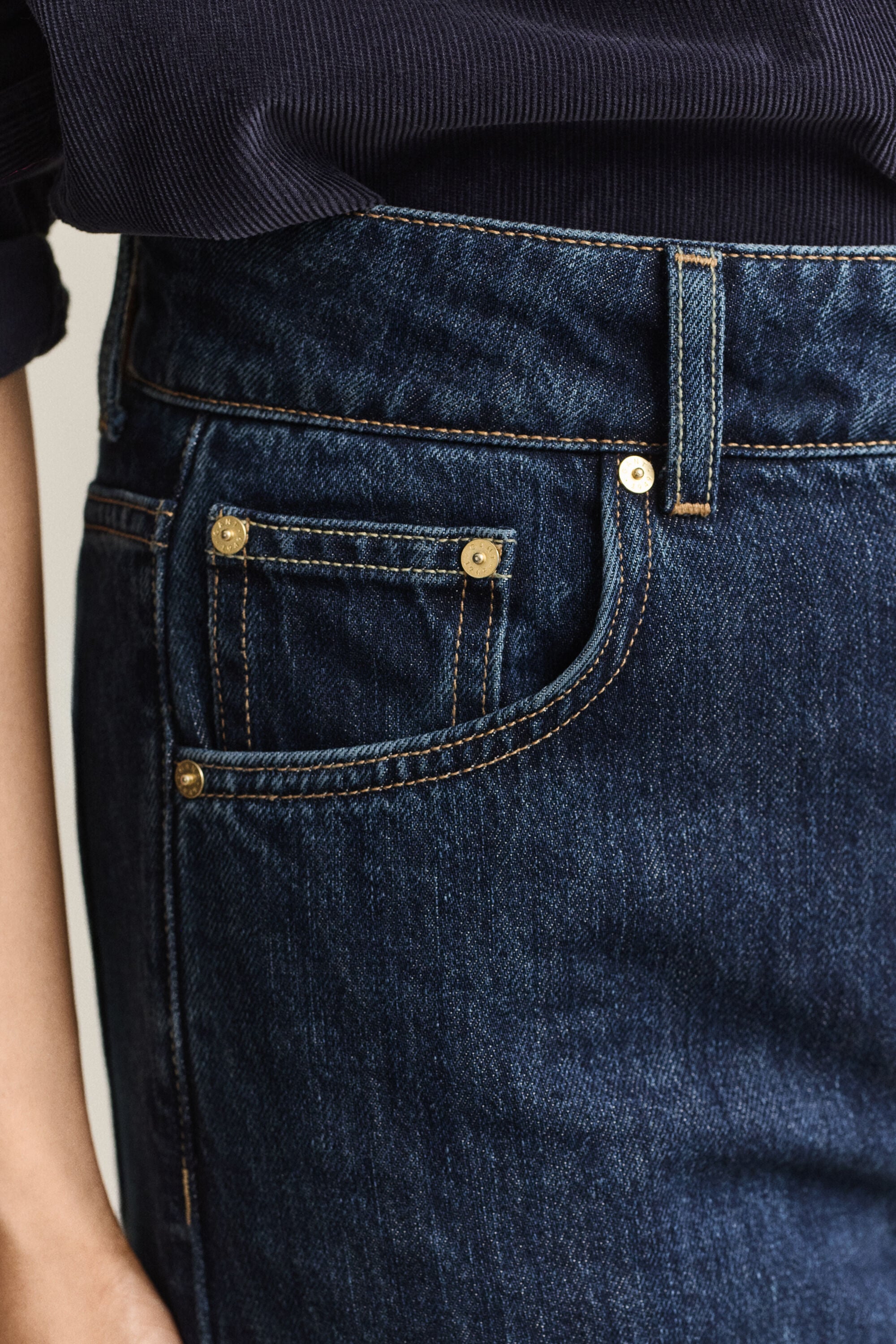 Geknöpfte Relxed Fit Jeans