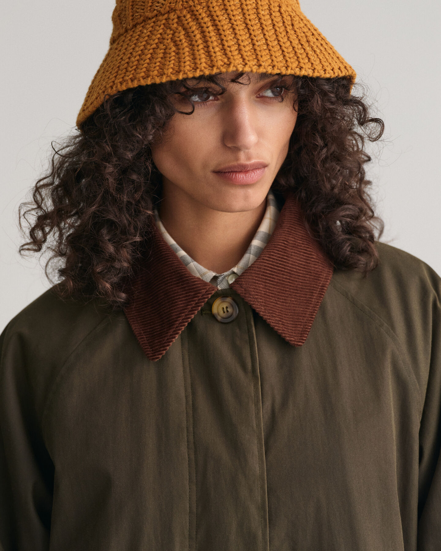 Gewachster Kurzmantel