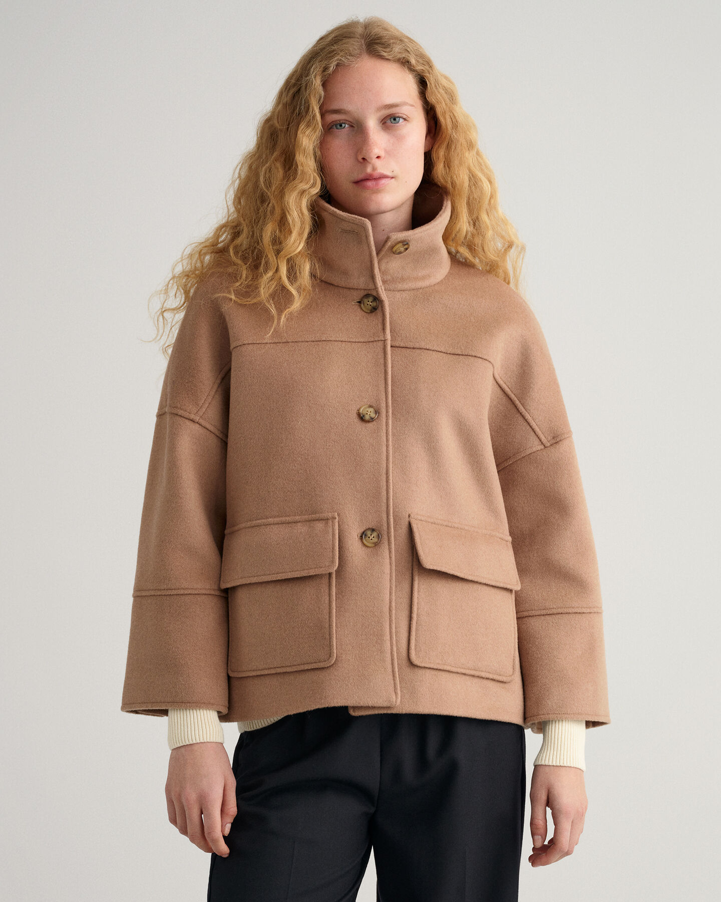 Cropped Jacke aus Wollmischung