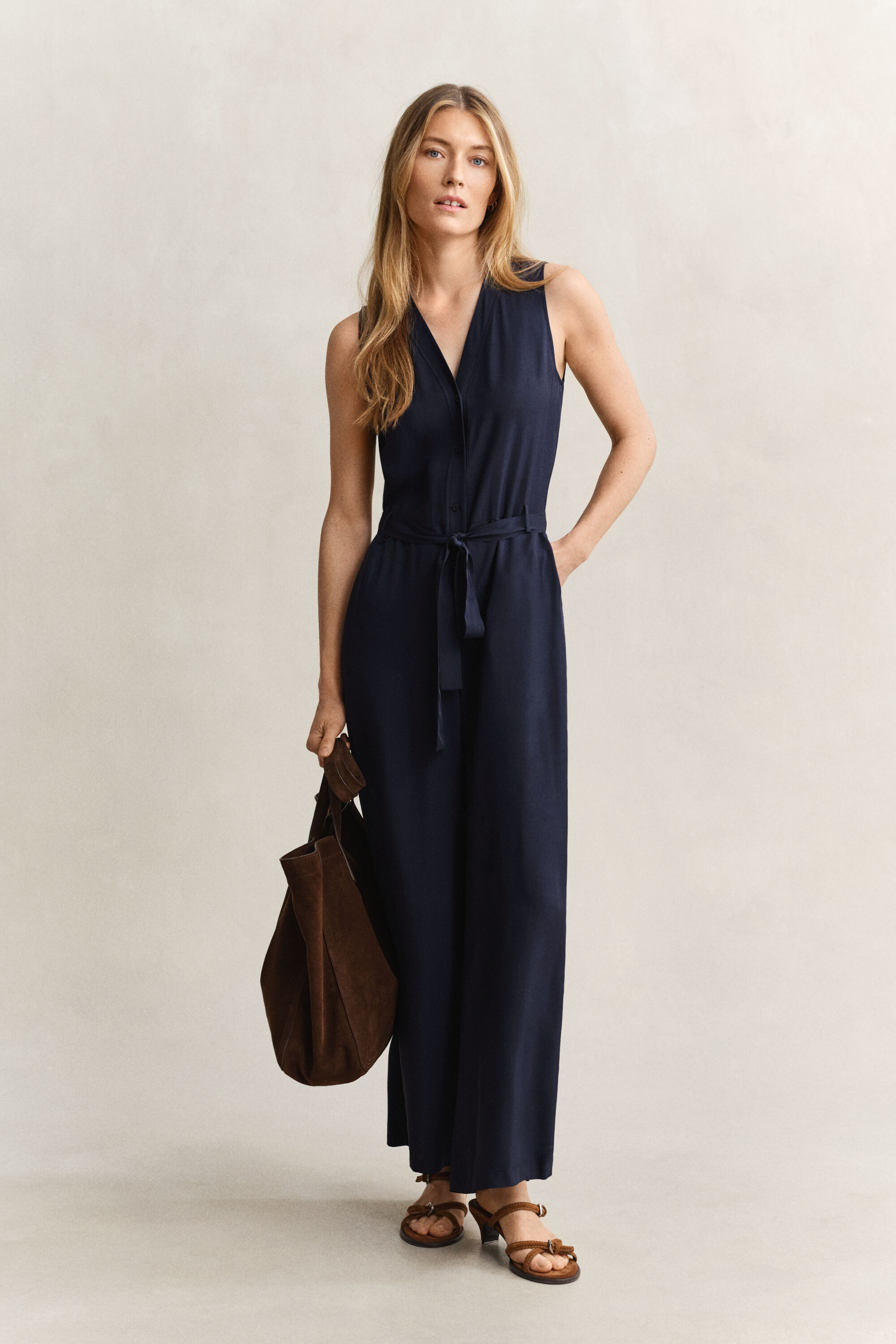 Twill Jumpsuit mit Gürtel