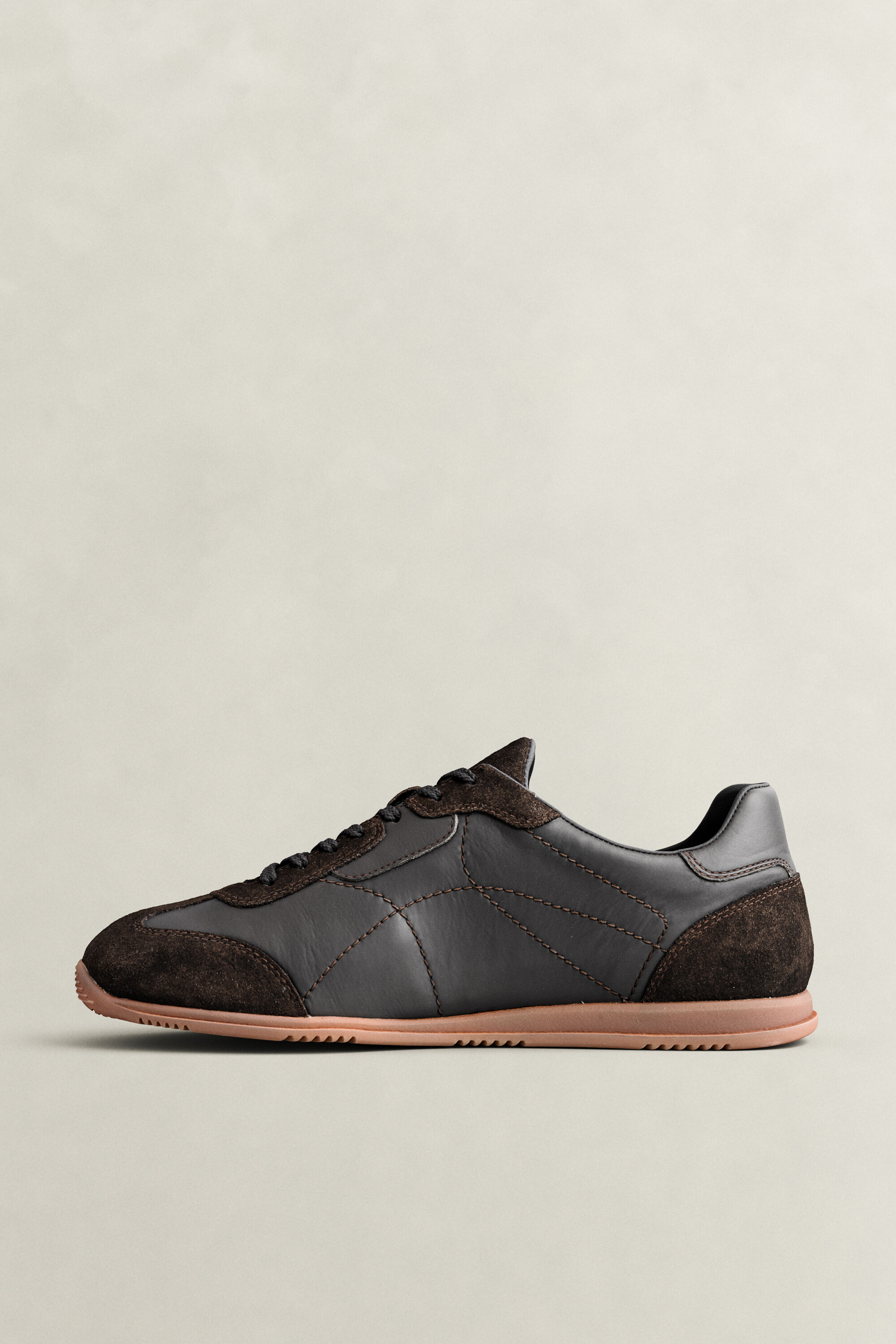 Spearclub Sneaker aus Glatt- und Veloursleder