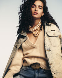 Wrangler x GANT Varsity V-Neck Pullover mit Kaschmiranteil