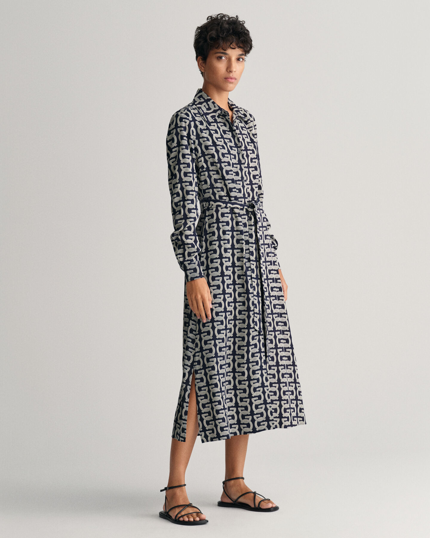 G Patterned Hendblusenkleid