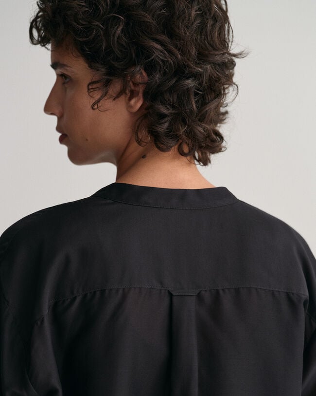 Relaxed Fit Stehkragenbluse