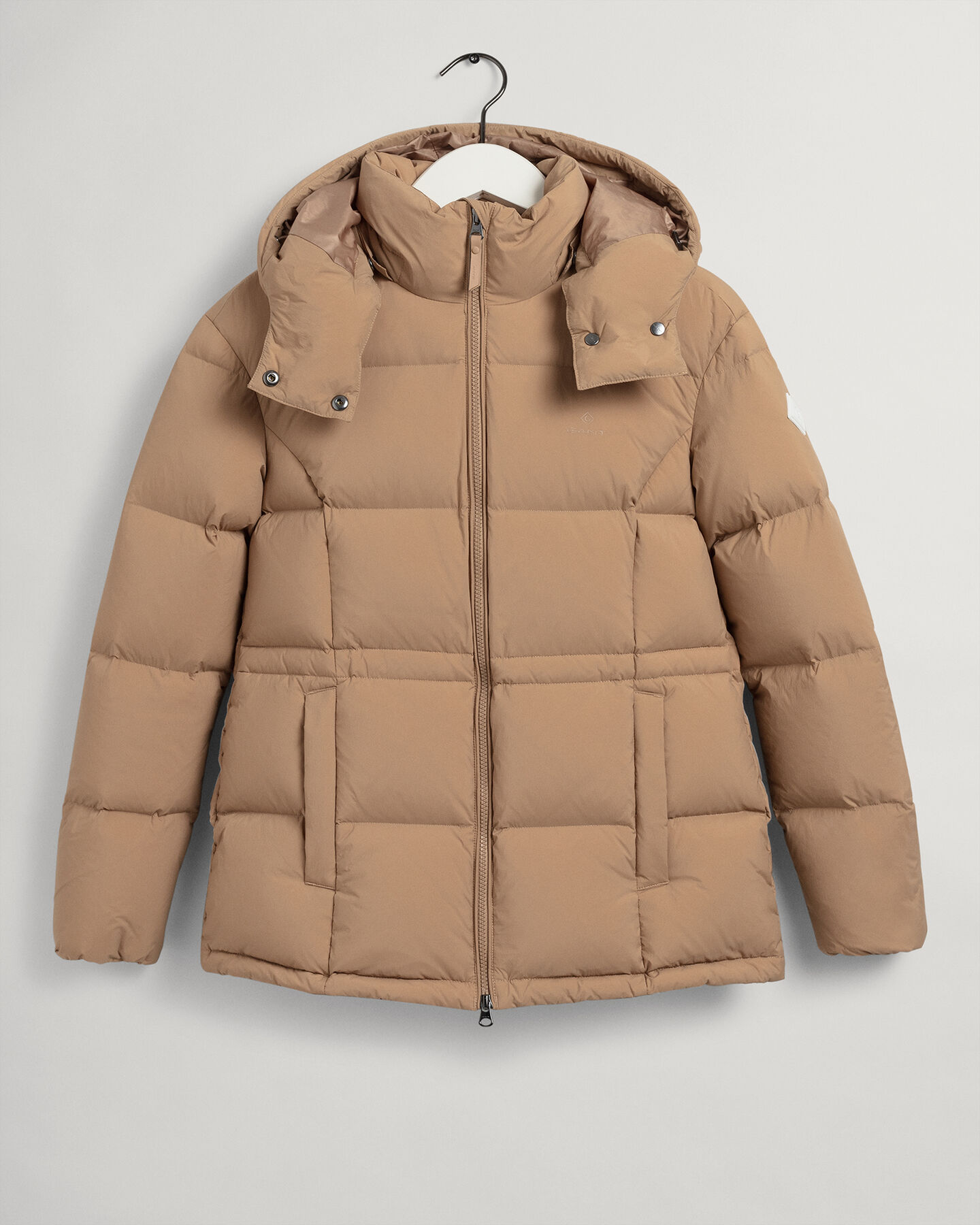 Mittellange Daunenjacke