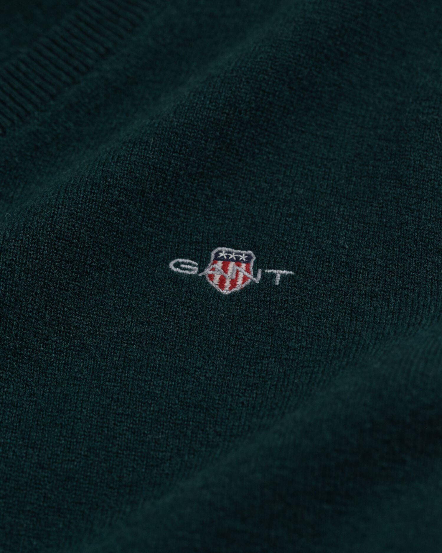 Superfine Lambswool V-Neck Pullover