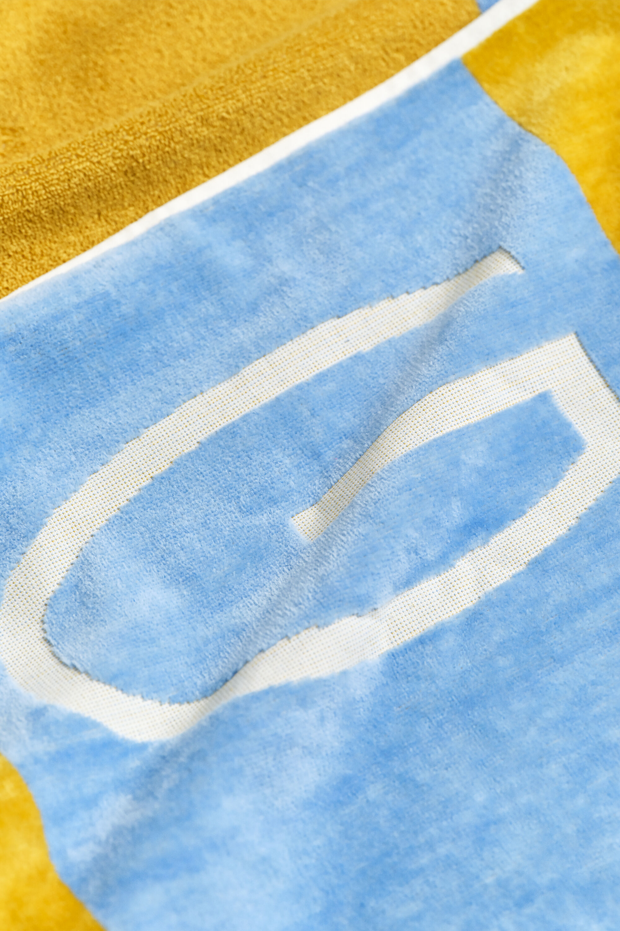 Strandtuch mit Blockstreifen