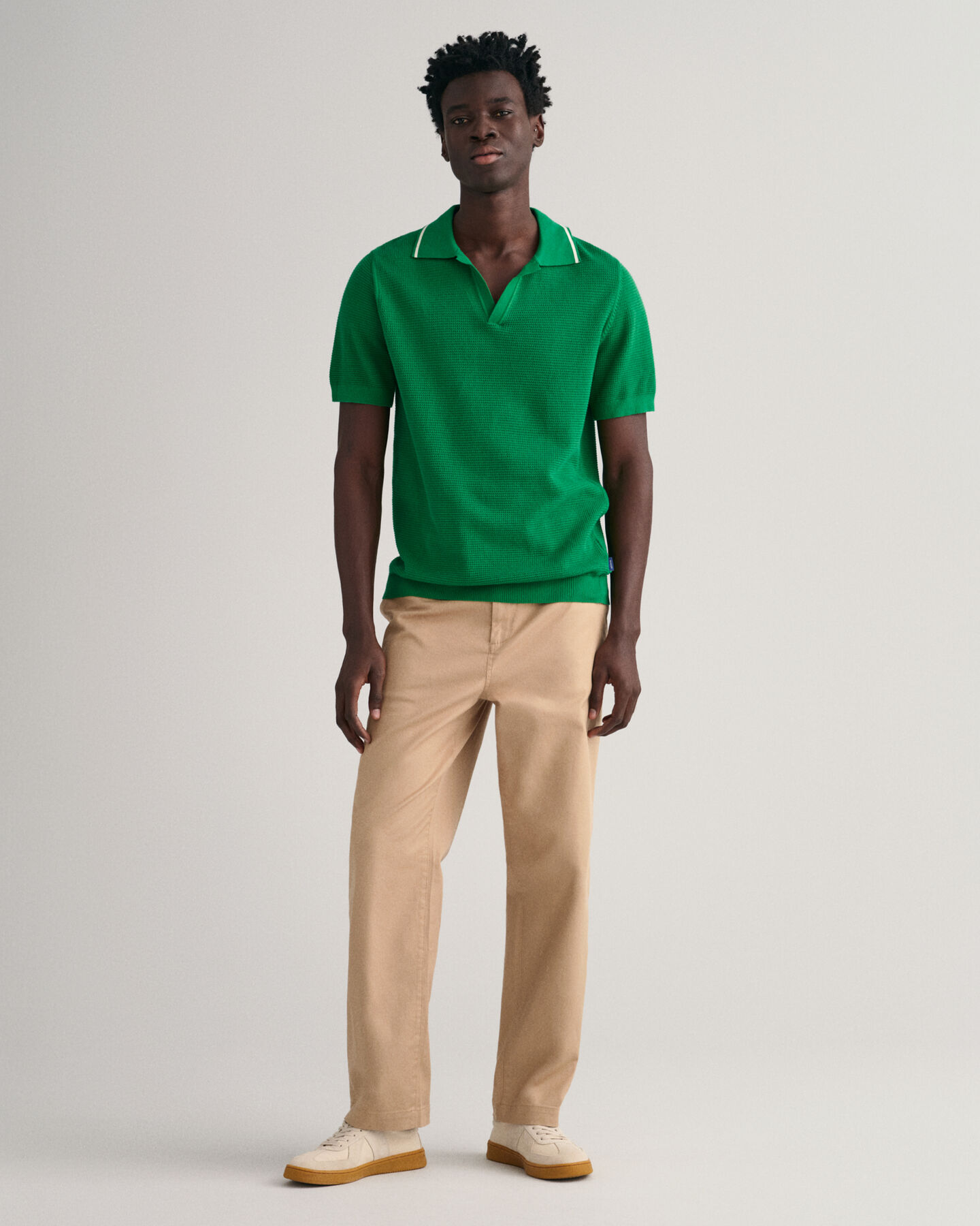 Struktur Baumwoll Polopullover mit offenem Kragen