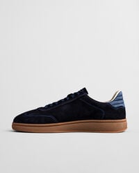 Cuzmo Sneaker aus Veloursleder