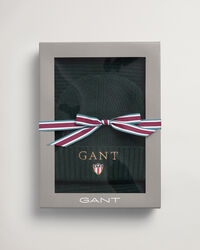 Schal und Beanie mit Geschenkbox