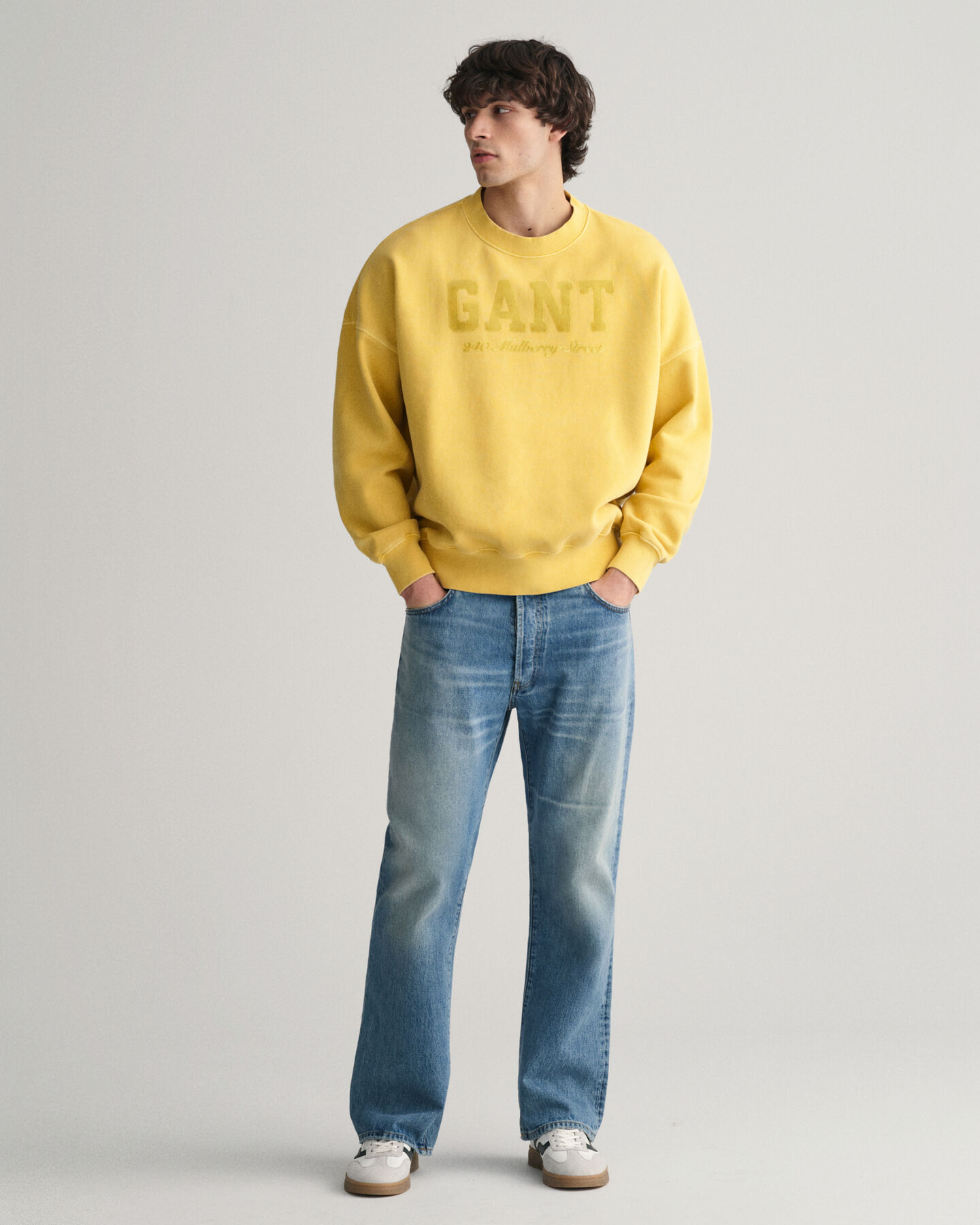 Rundhals-Sweatshirt mit Vintage-Waschung