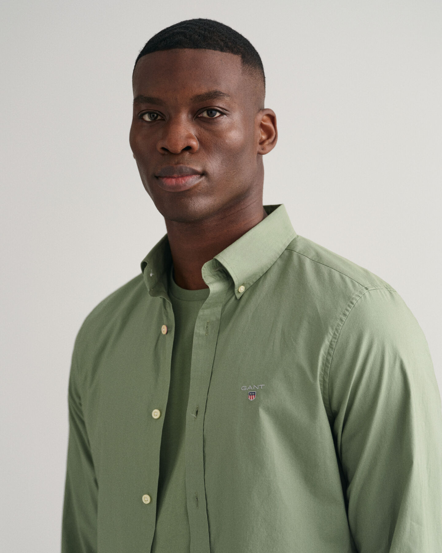 Slim Fit Broadcloth Hemd