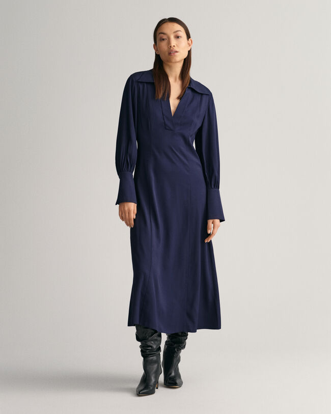 Slim Fit Kleid mit breiten Manschetten