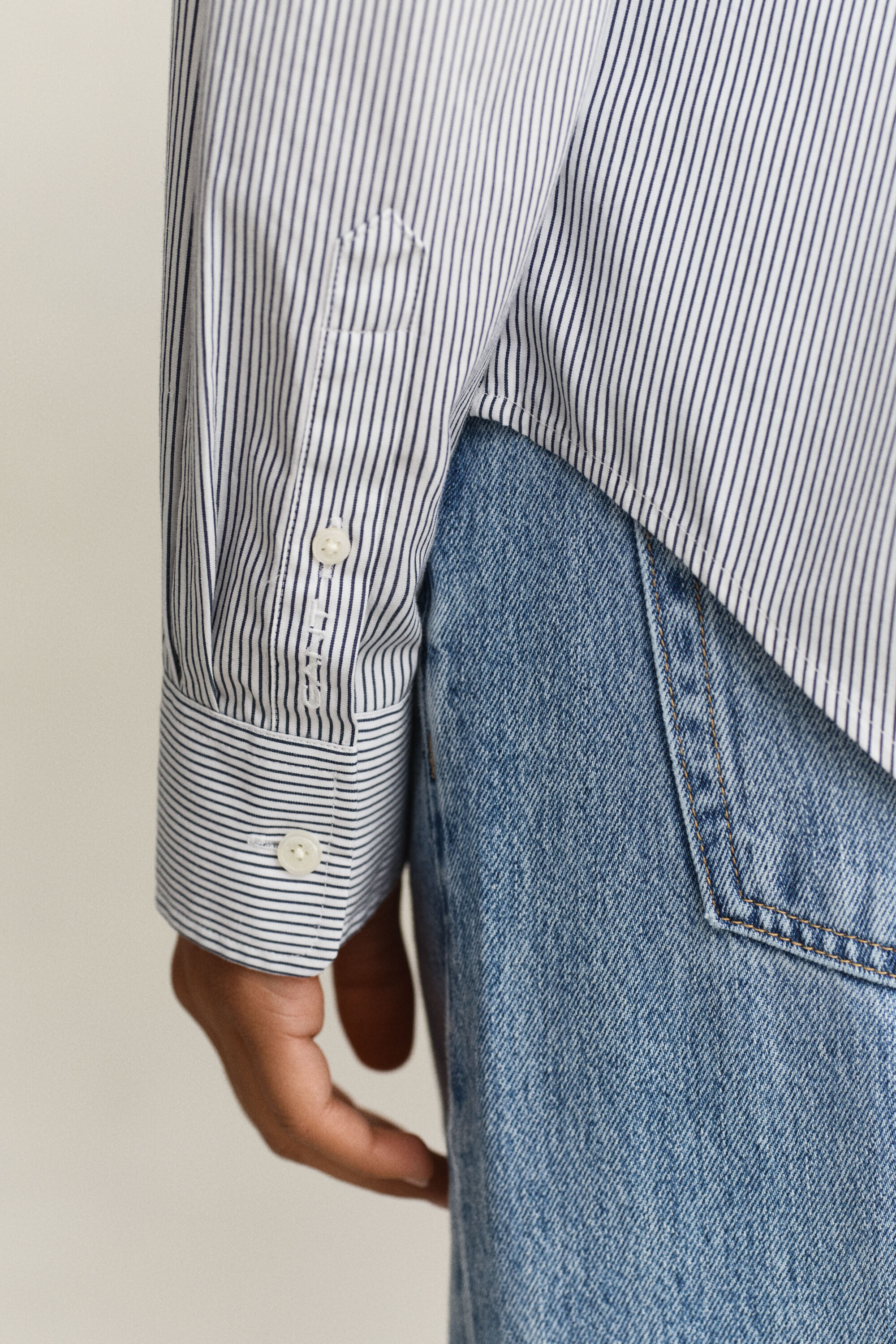 Gestreifte Rüschenbluse aus Baumwolle