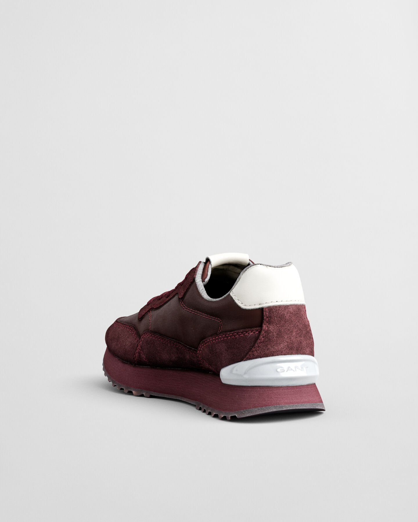 Bevinda Sneaker aus Nylon und Veloursleder