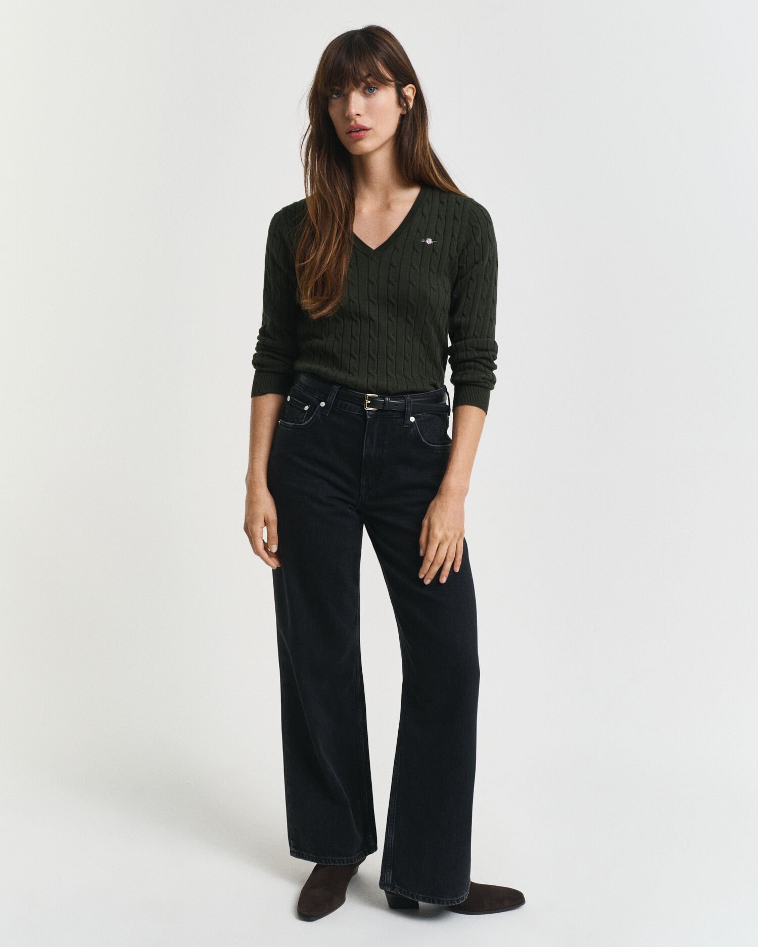 V-Neck Pullover mit Zopfmuster