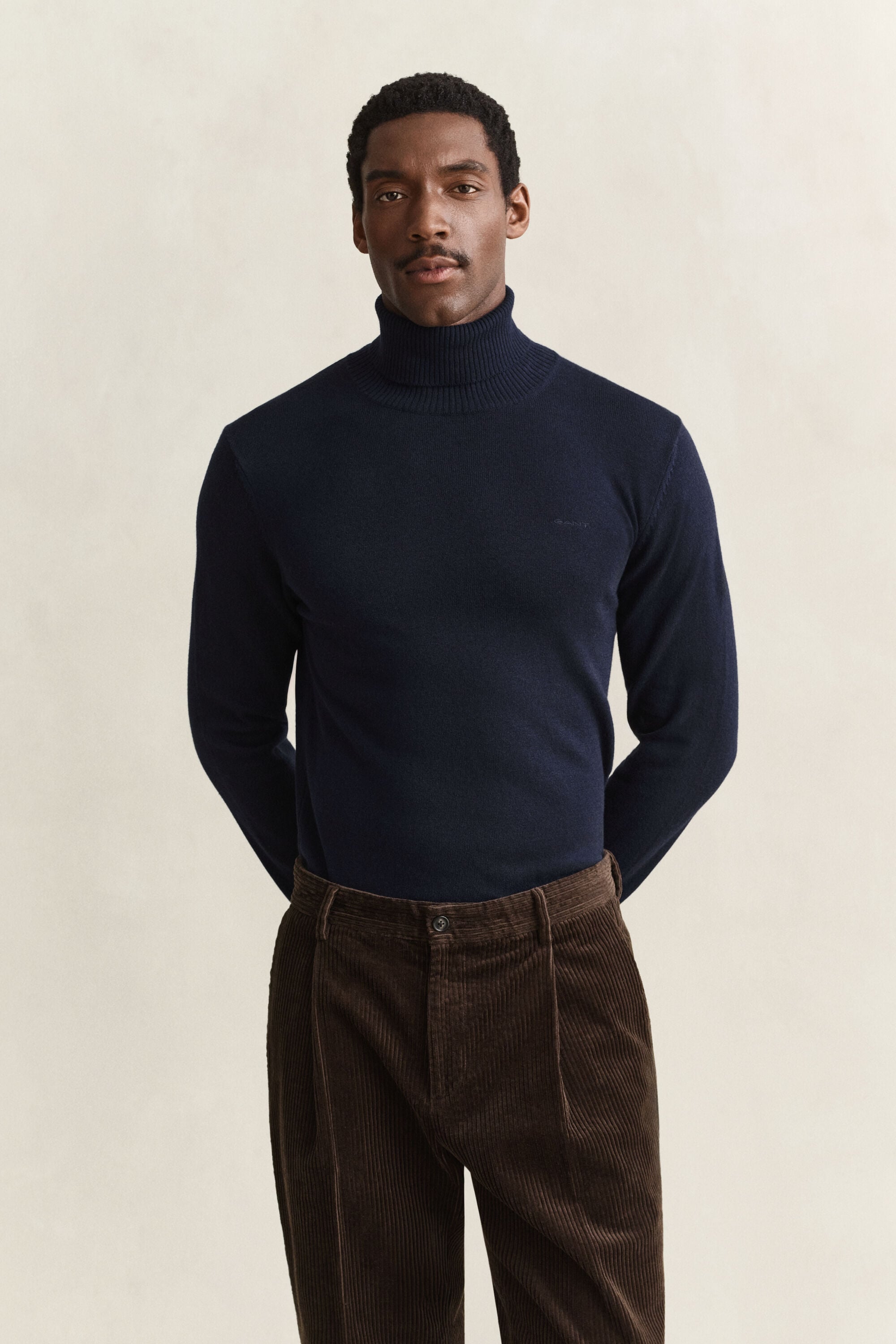 Rollkragenpullover aus Wolle und Baumwolle