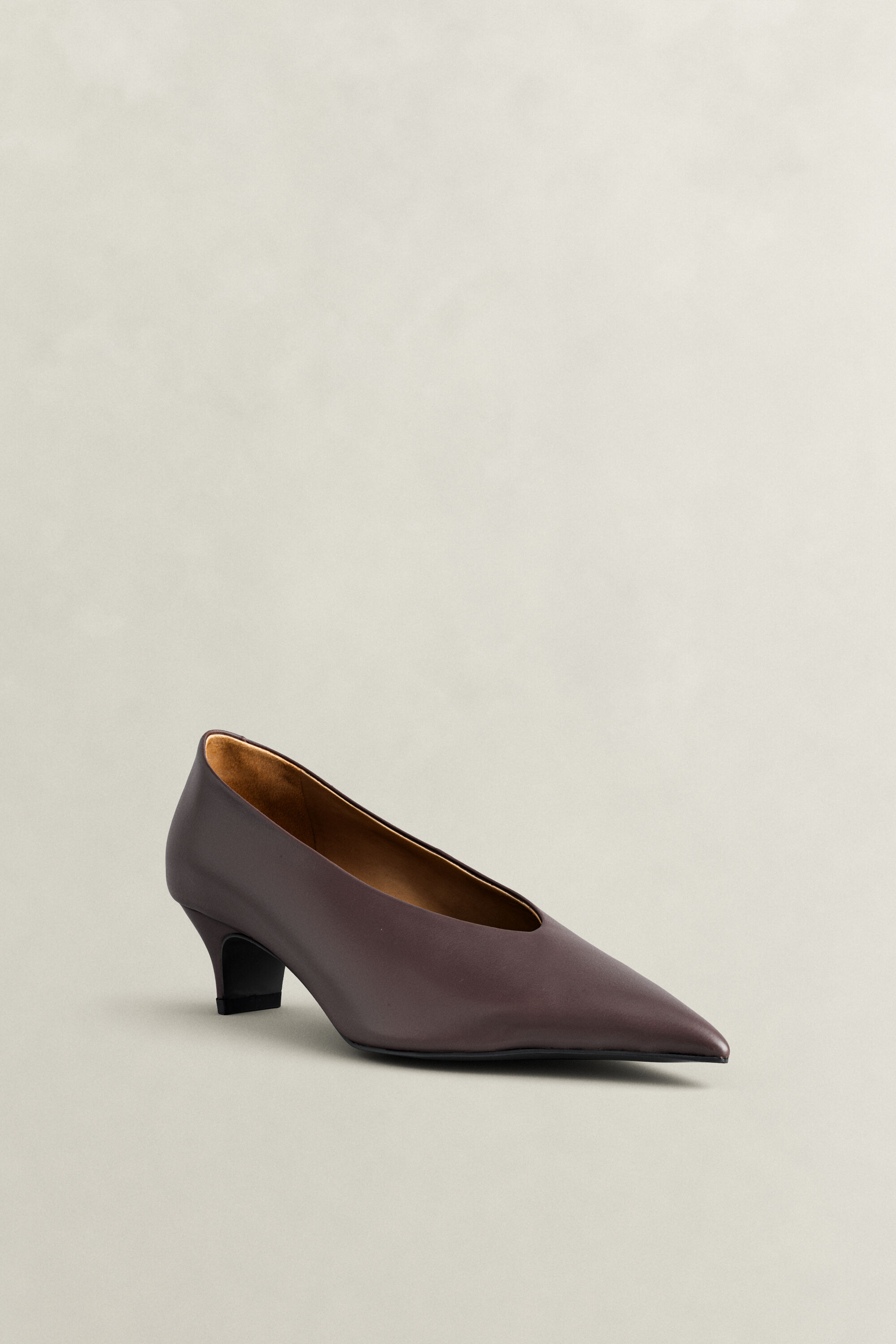 Tillbye Spitzer Lederpumps — WEATHERED BROWN