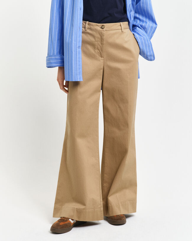Relaxed Fit Bootcut-Chinohose