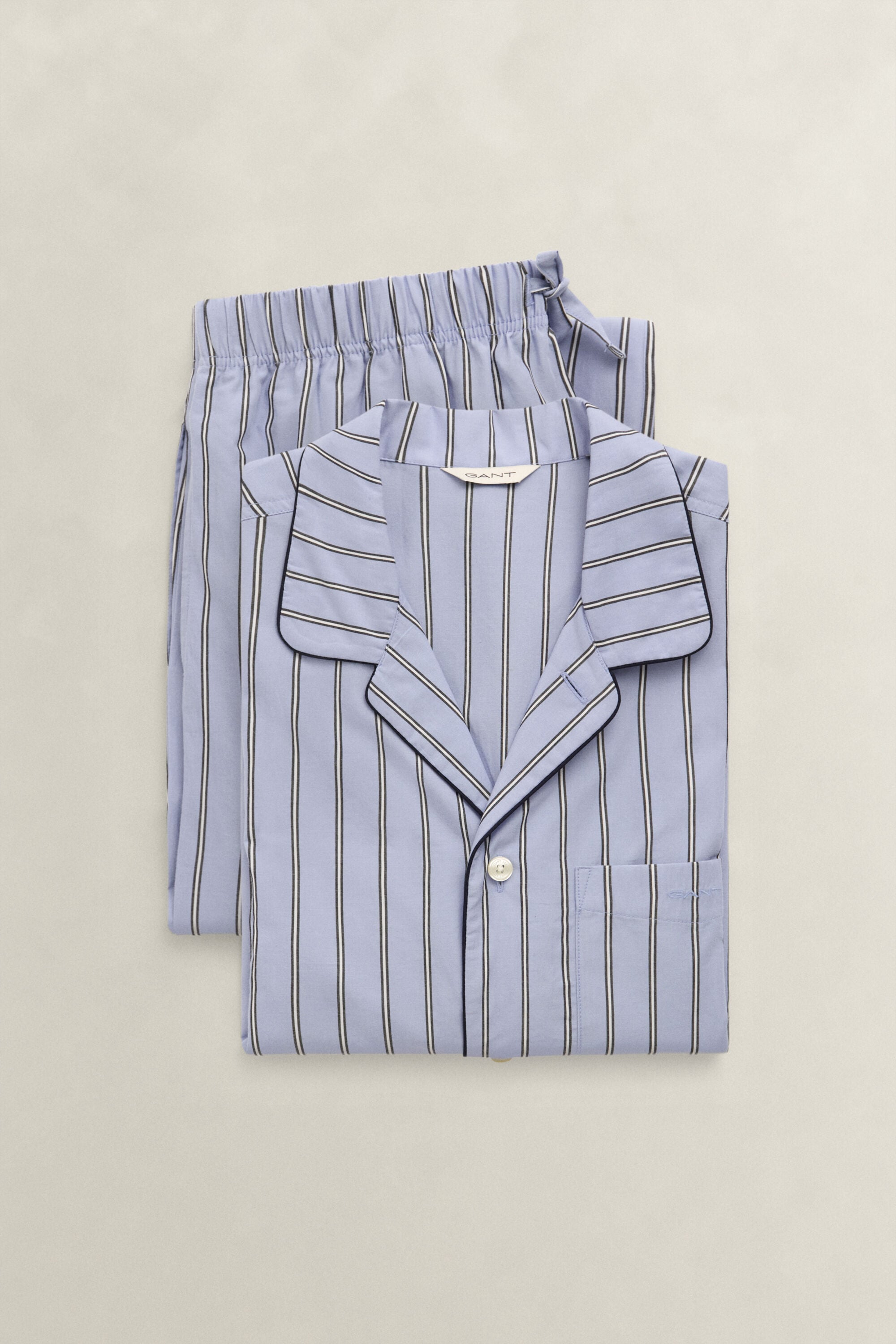Gestreifter Pyjama aus Popeline