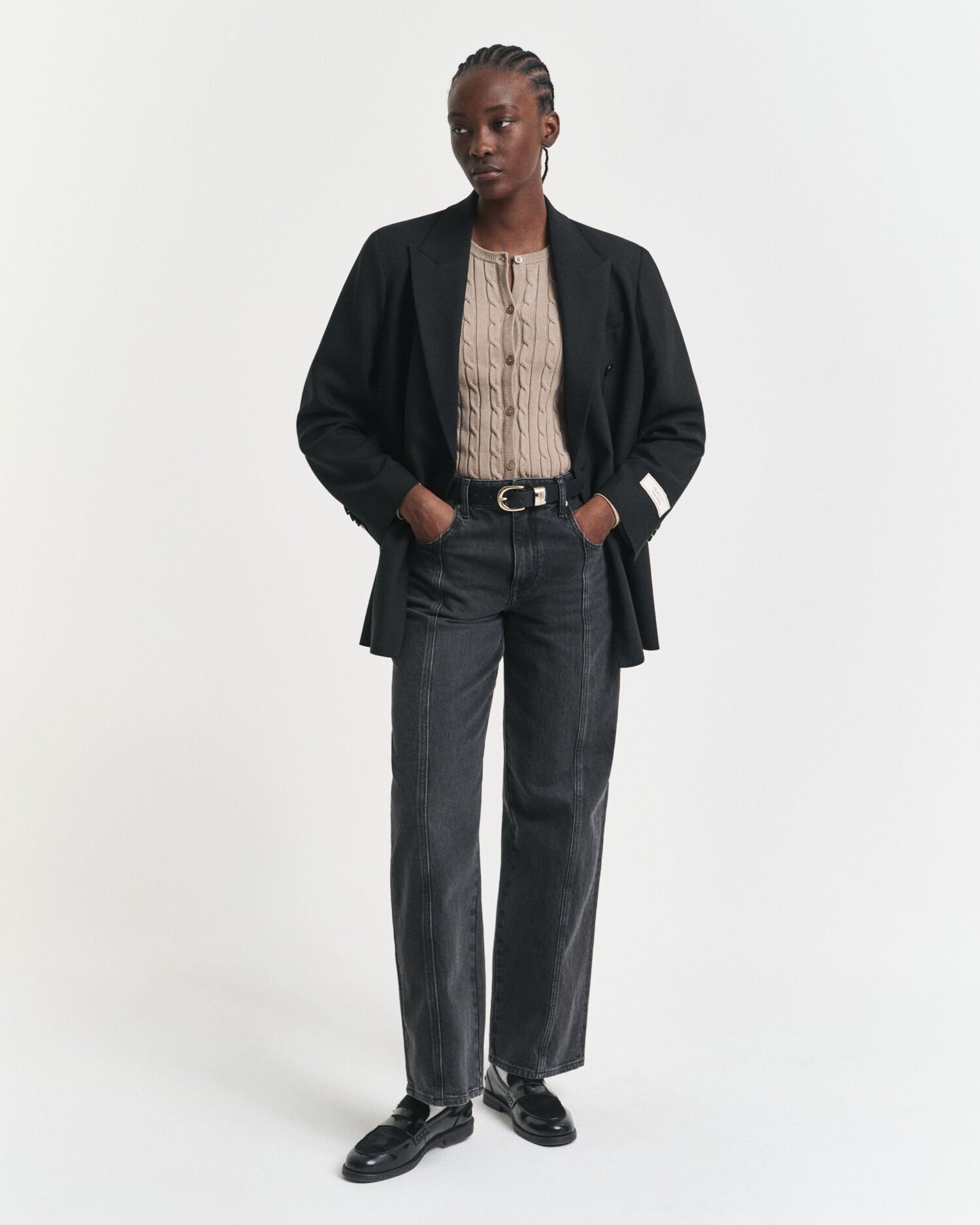 Strickjacke mit Zopfmuster