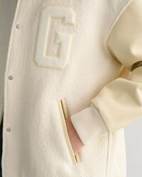 Boucl&eacute; GANT Varsity Jacket