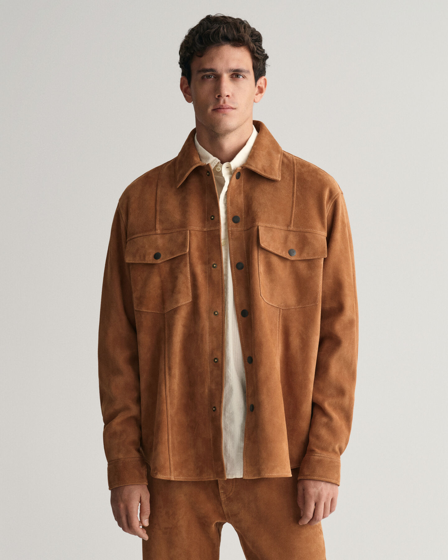 Oversized Hemd aus Veloursleder