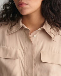 Kurzarm-Hemdblusenkleid mit Pattentaschen