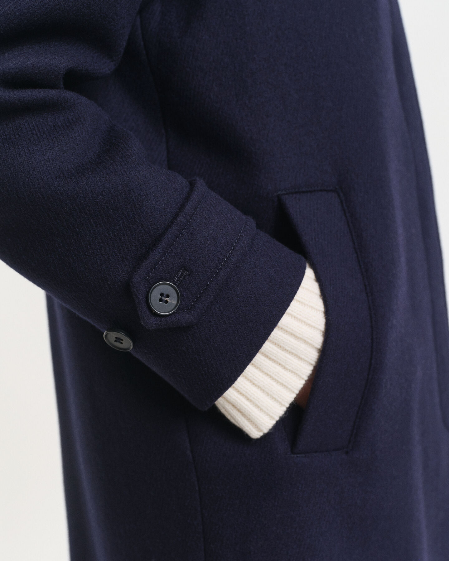 Kurzmantel aus Wollmischung