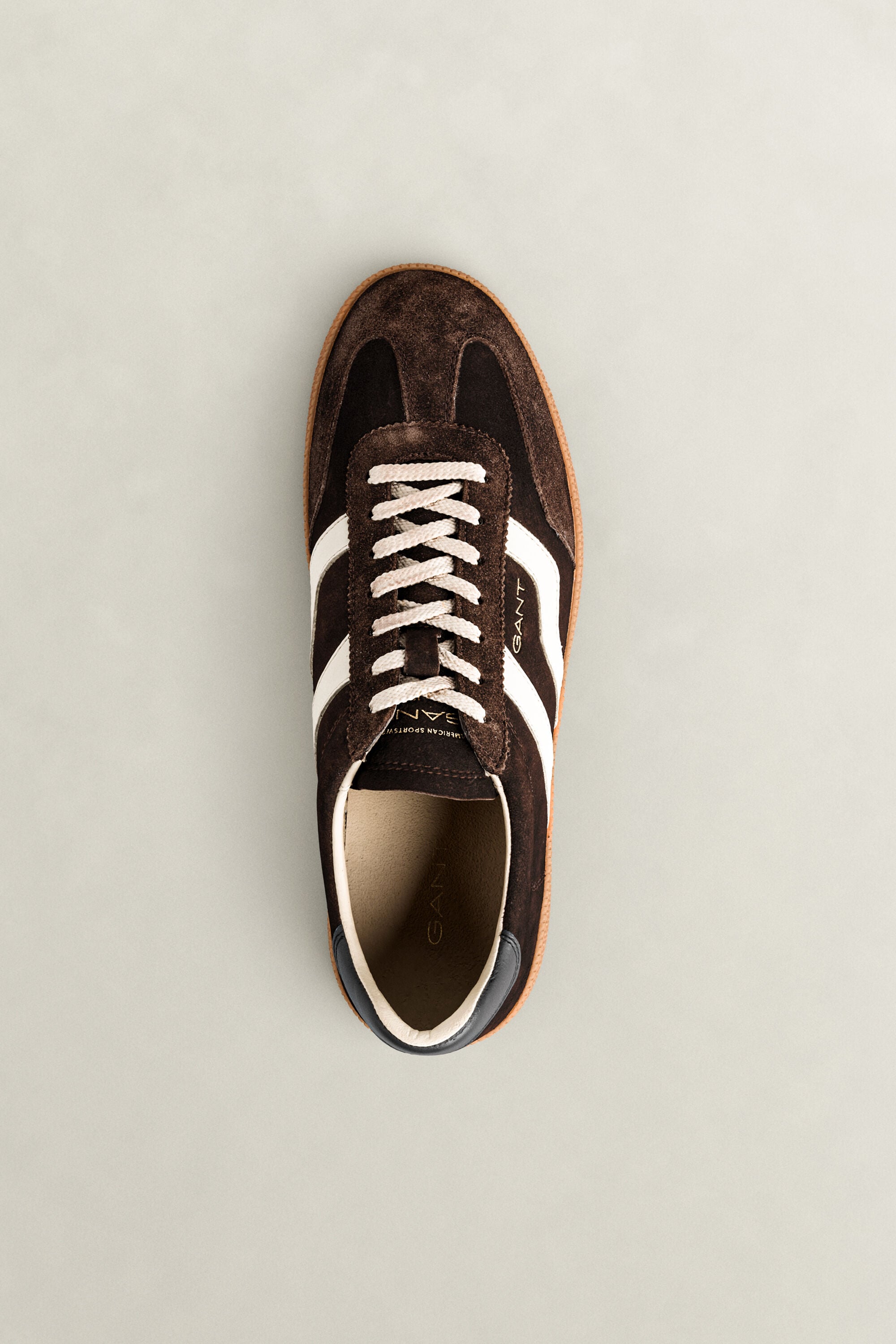 Cuzmo Sneaker aus Veloursleder