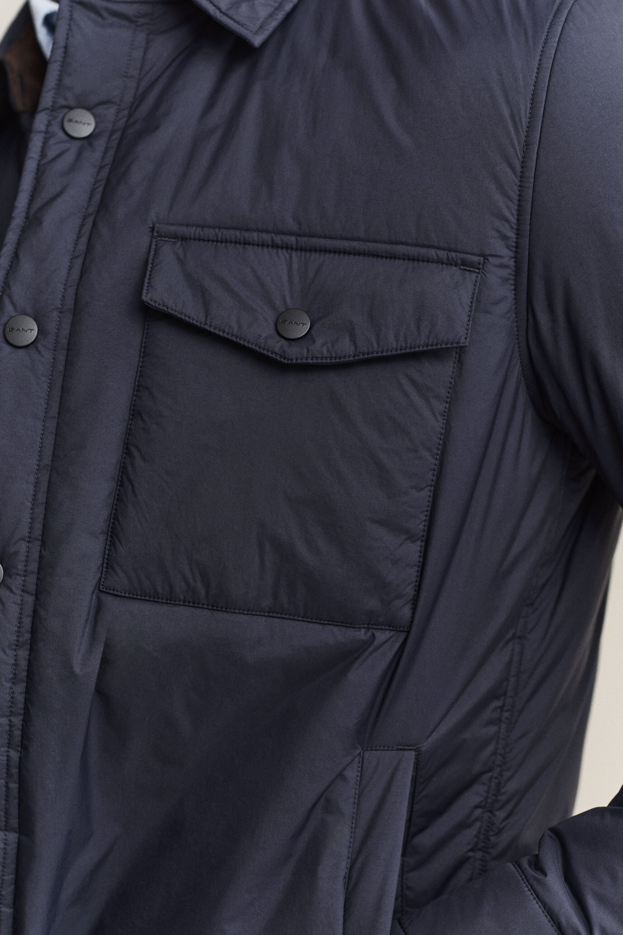 Ultraleichte wattierte Hemdjacke