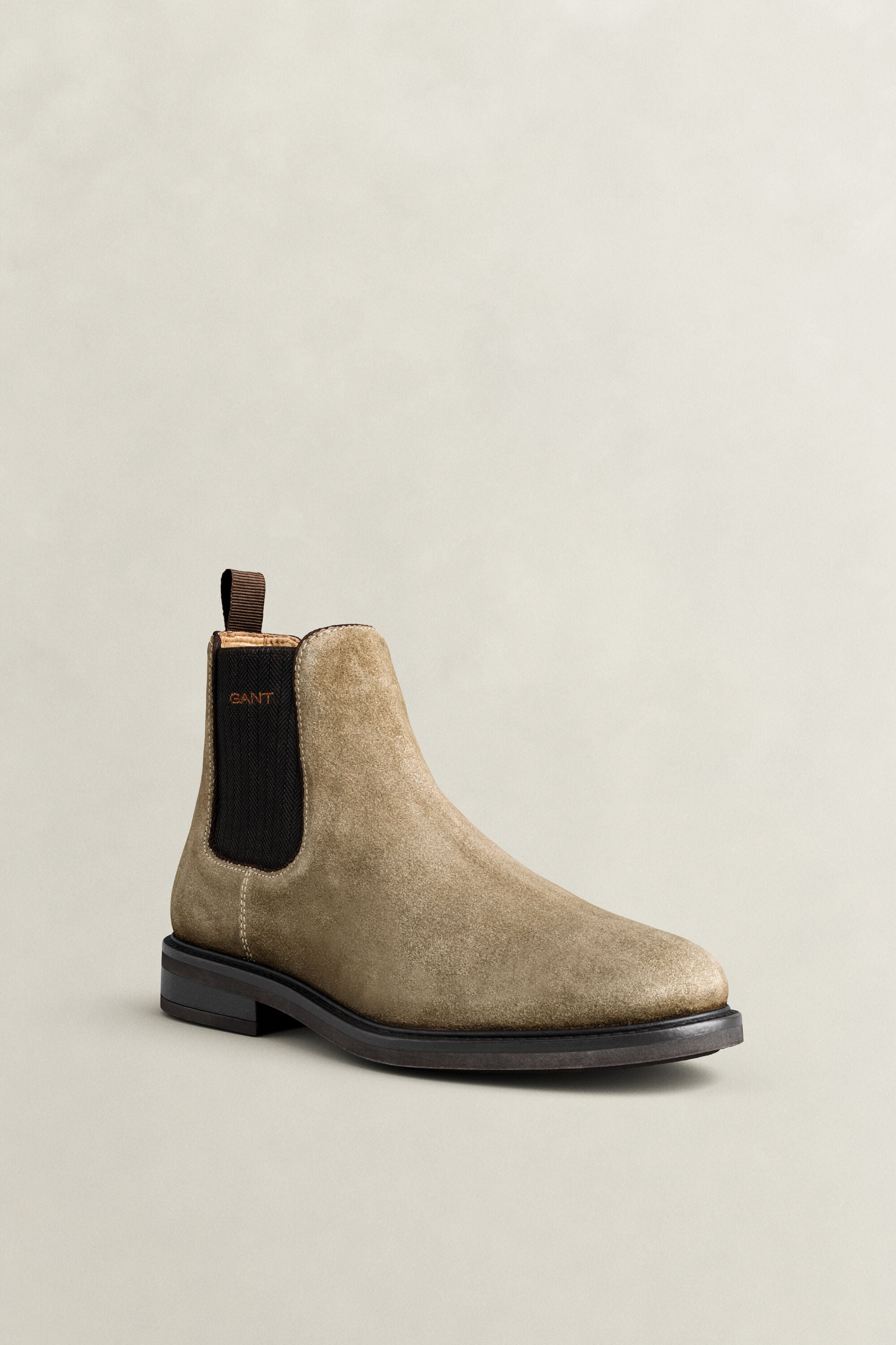 St Fairkon Chelsea Boot aus Veloursleder