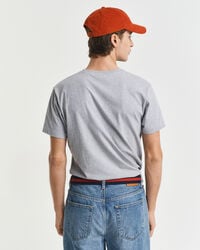 Slim Fit Shield T-Shirt mit V-Ausschnitt