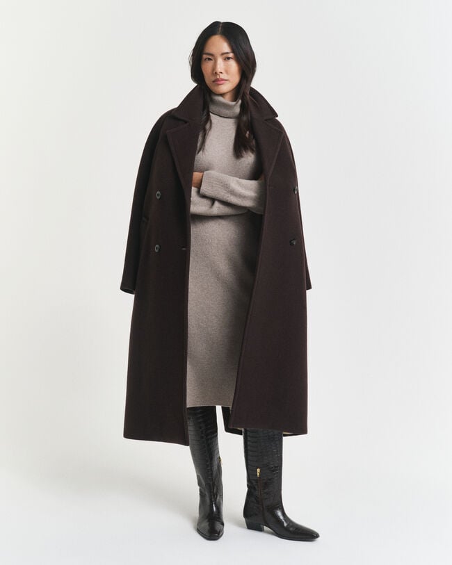 Rollkragenkleid mit Strickdetails