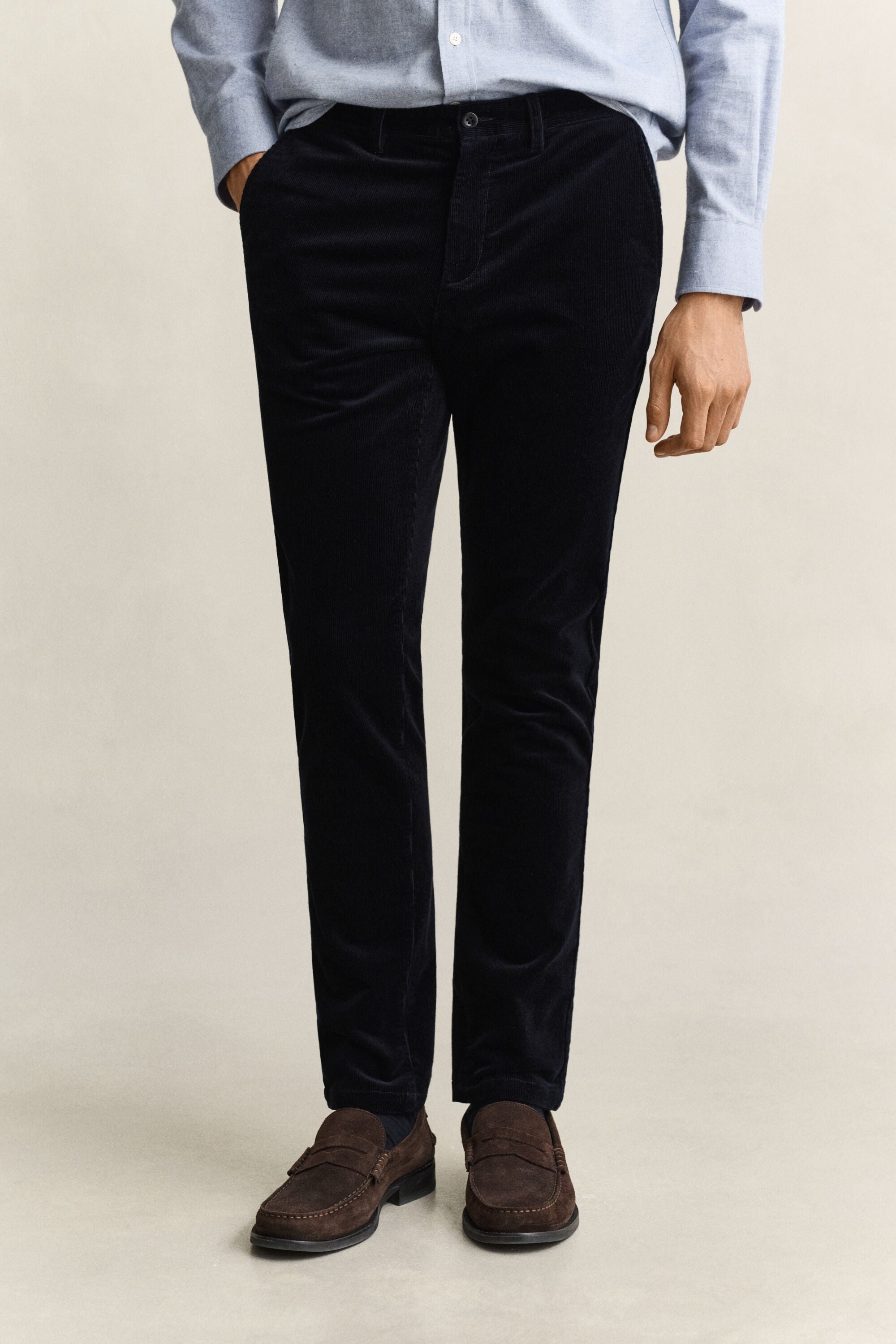 Slim Fit Cord Chinohose