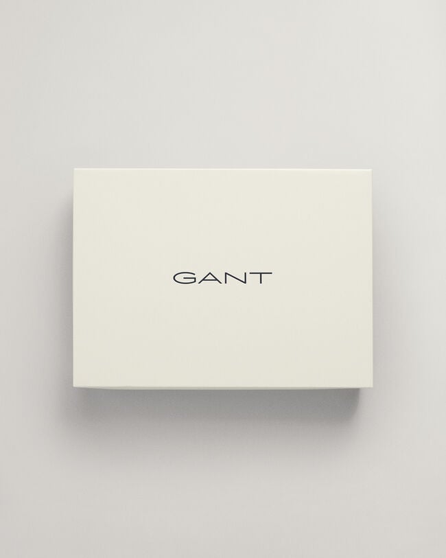 Beanie & Handschuhe mit G-Badge im Geschenkset