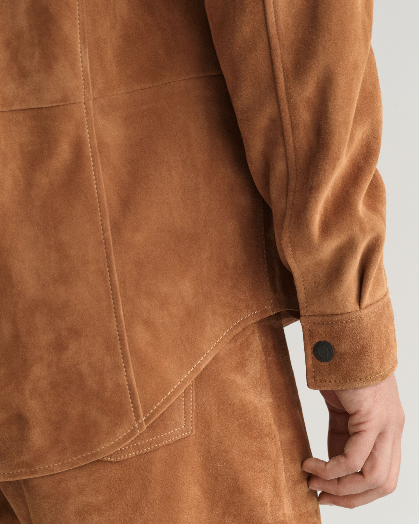 Oversized Hemd aus Veloursleder