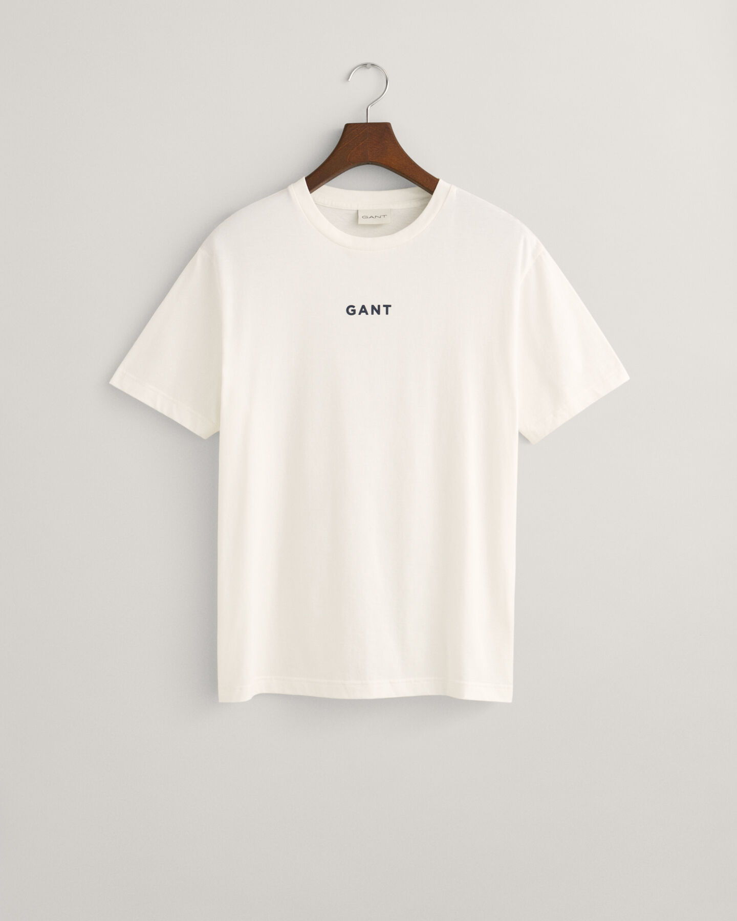 T-Shirt mit kleinem GANT-Kontrastlogo