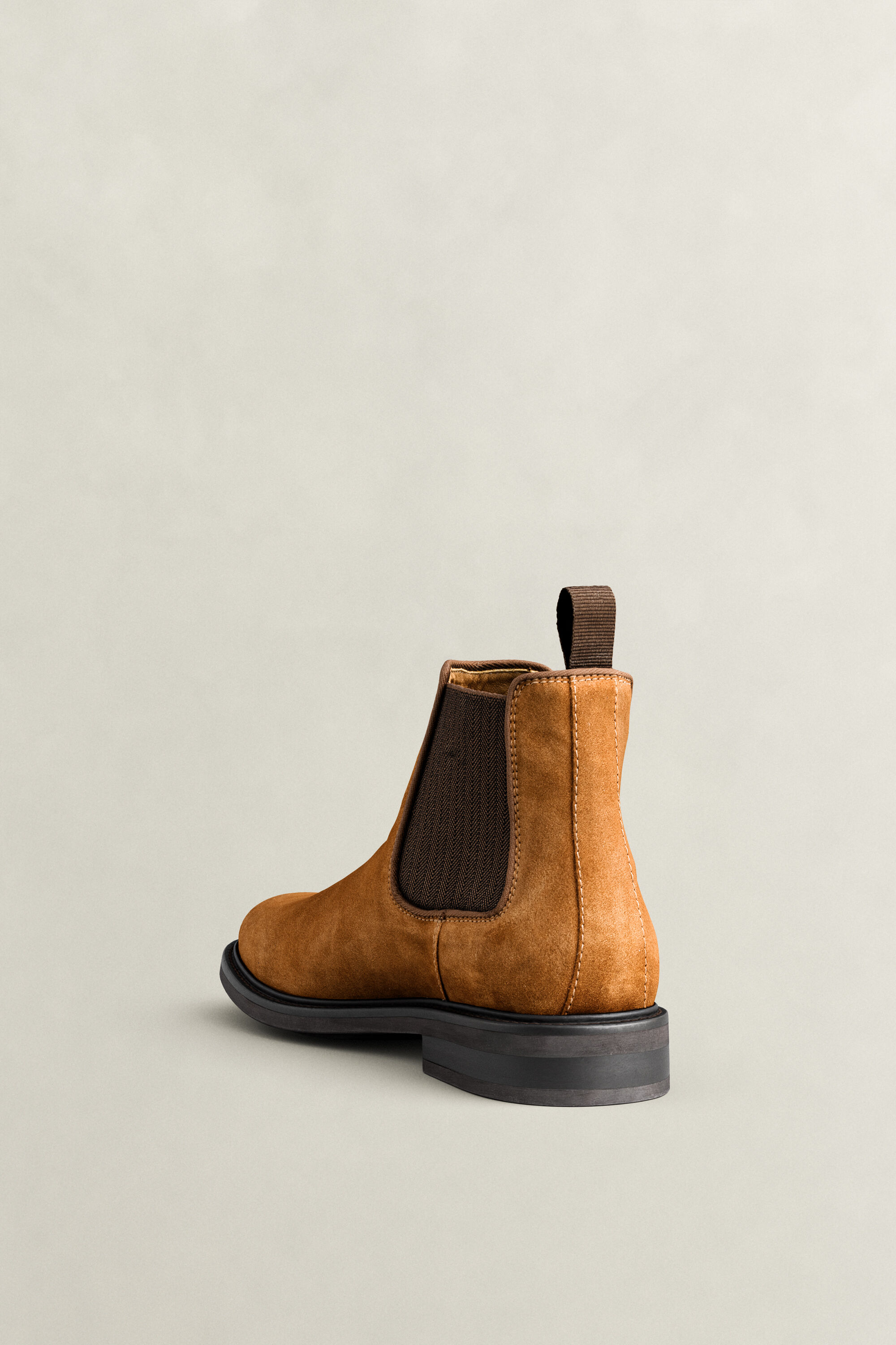 St Fairkon Chelsea Boot aus Veloursleder