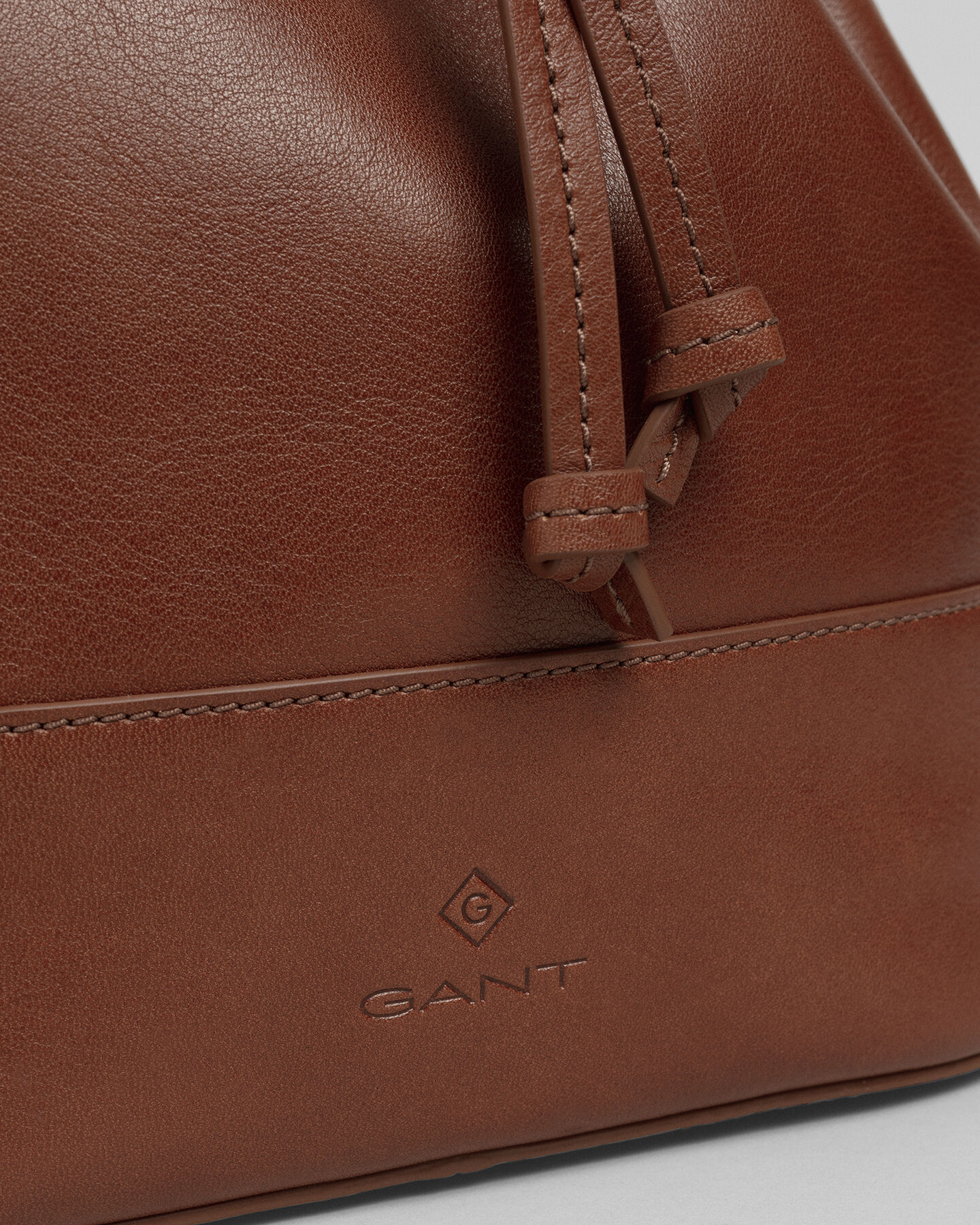 Beuteltasche aus Leder