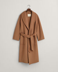 Handgenähter Mantel mit Gürtel